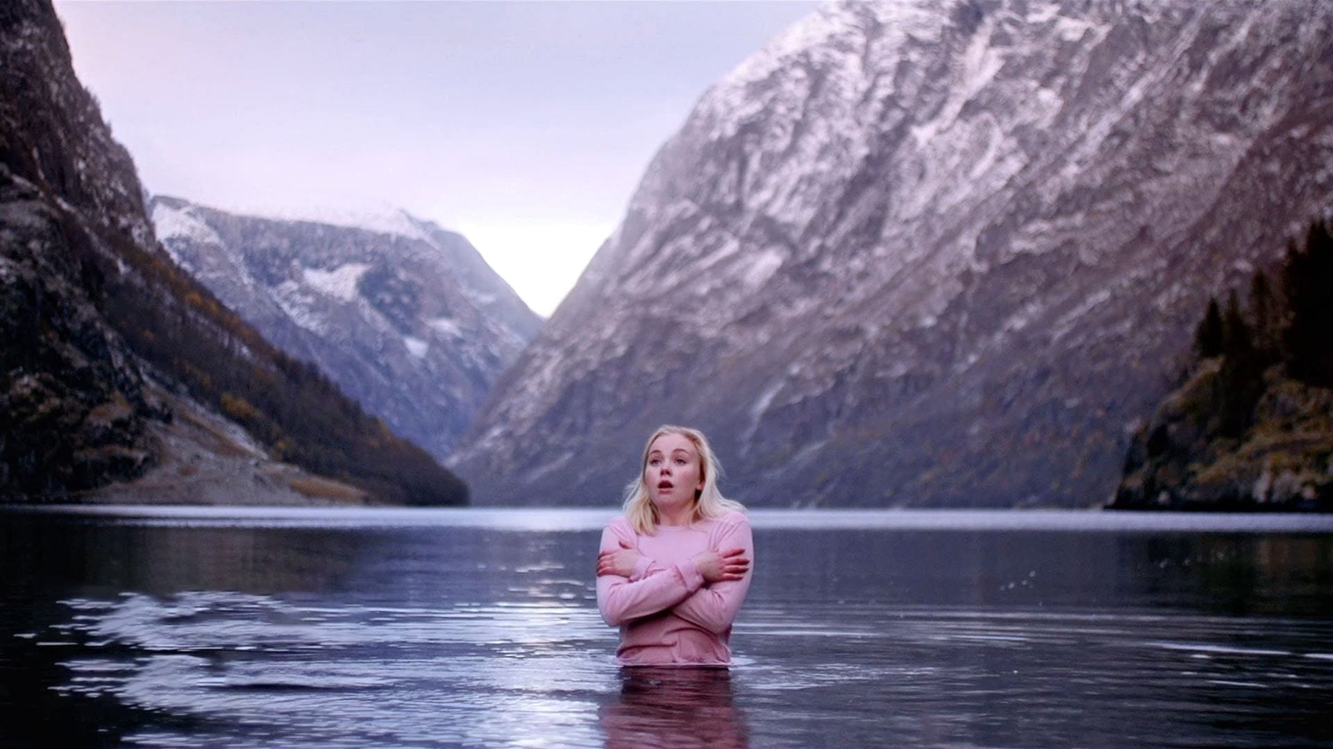 Gesehen: Violent (2014)