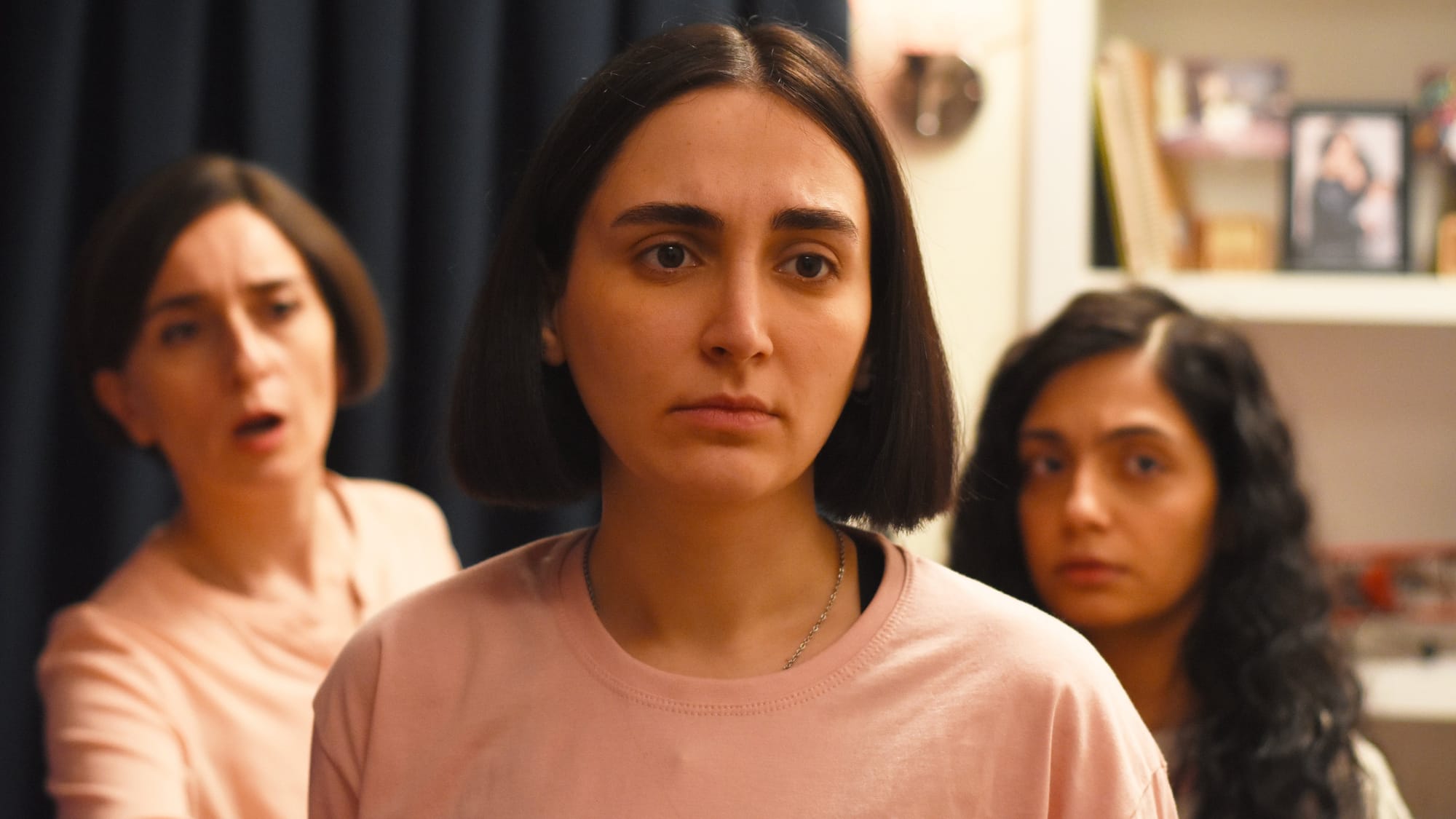 Gesehen: The Seed of the Sacred Fig (2024) - Make fascists afraid again!