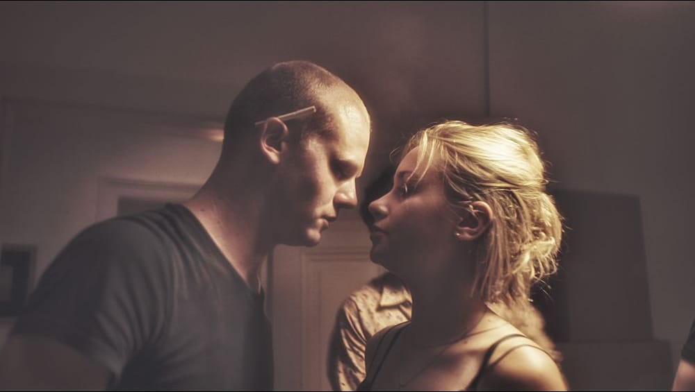 Gesehen: Letzter Abend (2023) - Napalmgetränkter Ameisenhaufen