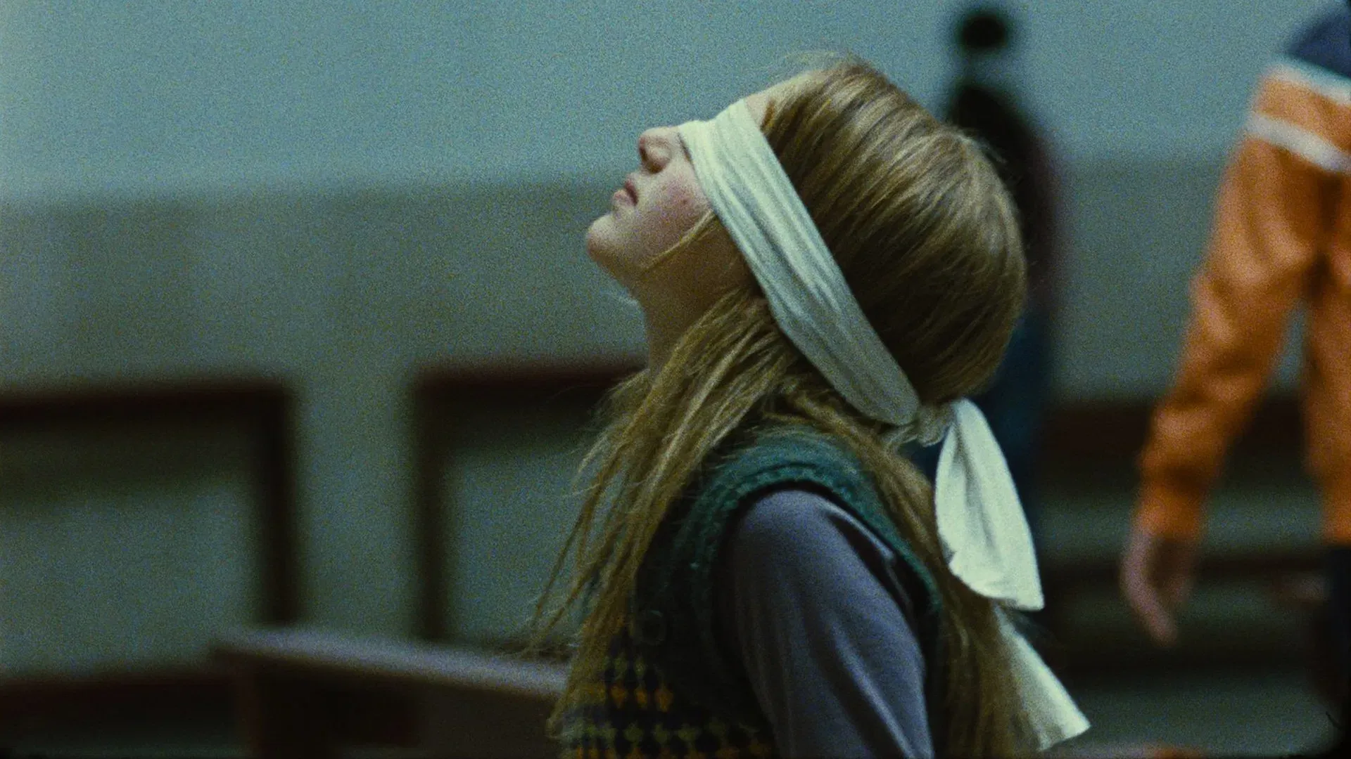 Gesehen: Corpo Celeste (2011) - Prozessionsmerch