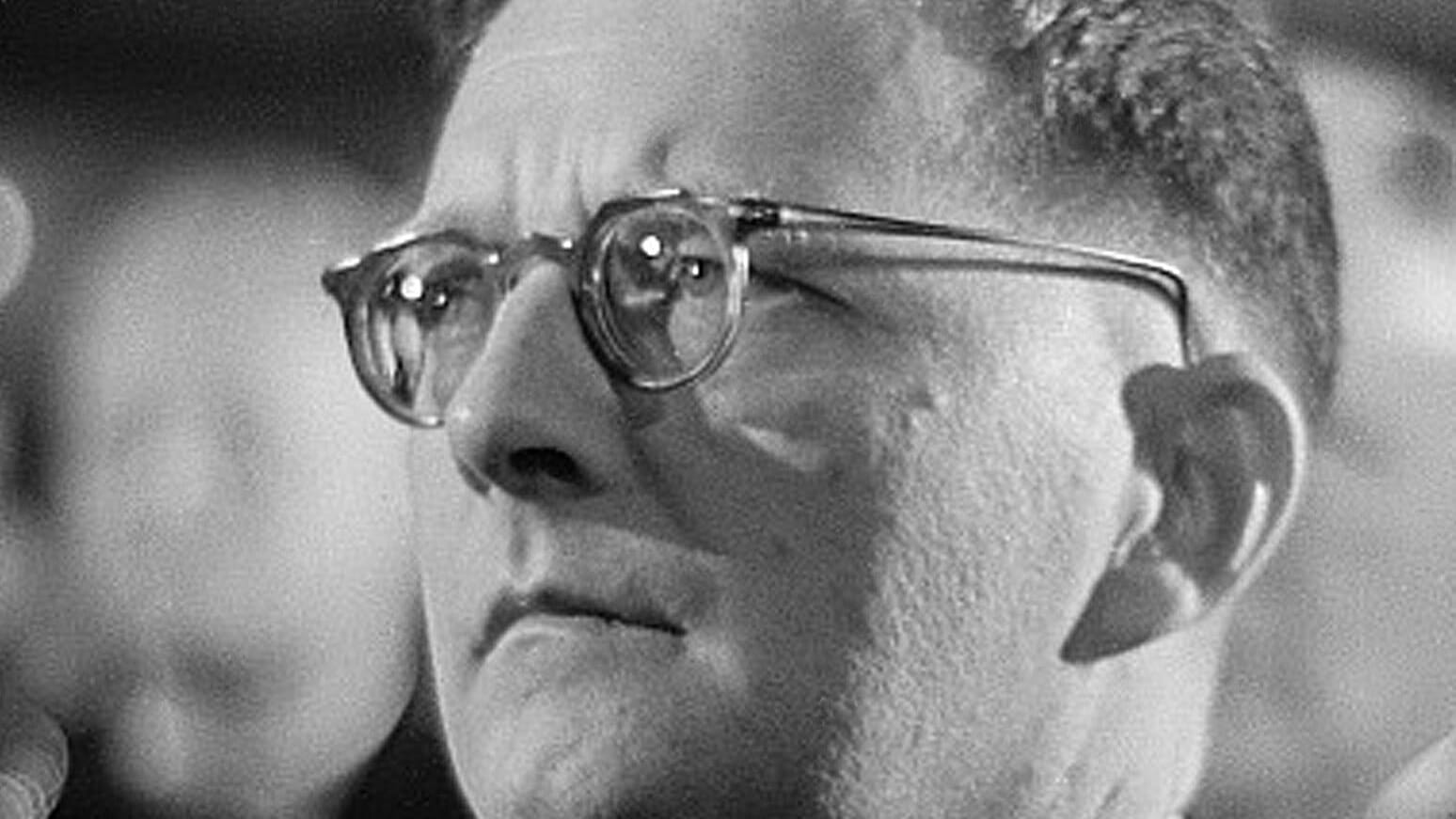 „Vier Töne gegen Stalin" - Ein Podcast über das komplizierte Vermächtnis von Dmitri Schostakowitsch