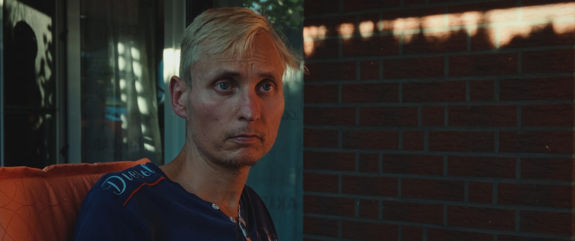 Gesehen: Soldaten des Lichts (2025) - Gefügig bis aufs letzte  Gramm