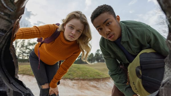 Gesehen: Landscape with Invisible Hand (2023) - (Selbst-)Kritik im Sinne Adornos und Horkheimers