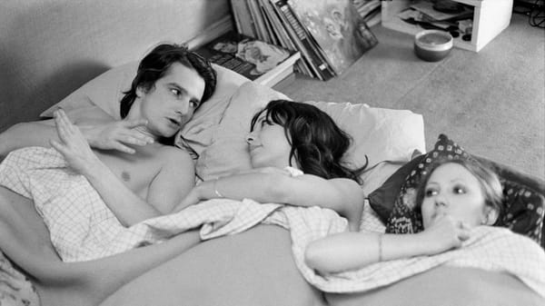 Gesehen: The Mother and the Whore (1973) - Freiheit for me, but not for thee